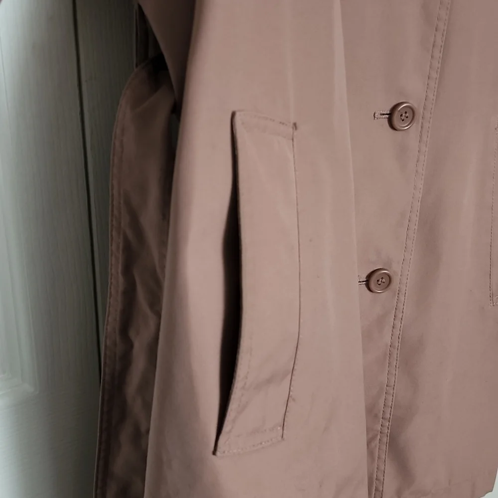 London Fog Vintage short Trench Coat - Picture 3 of 15